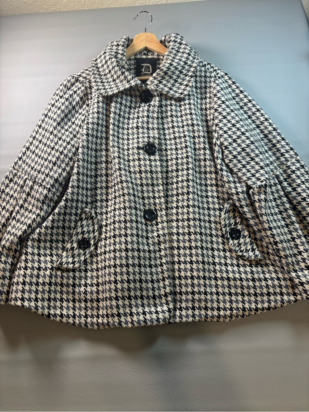 Dollhouse Black & White Houndstooth Plaid Swing Cape Coat Jacket 3X